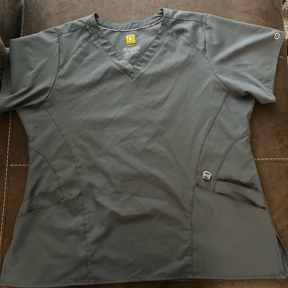 Wonder Wink Dark Grey Scrub Top